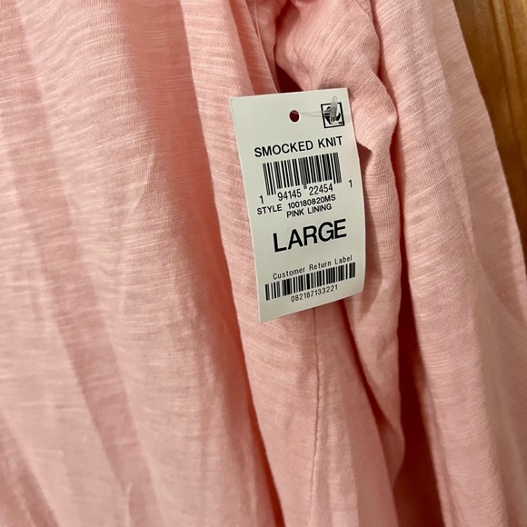 Women's Pink V-Neck Top NWT - Picture 4 of 7